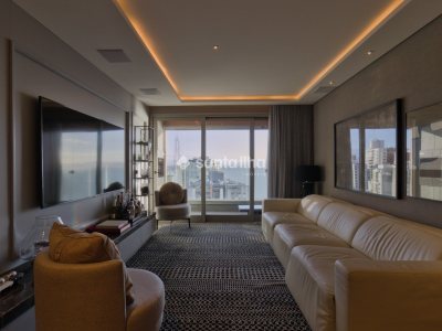 Apartamento à venda com 131m², 3 quartos, 3 suítes, 3 vagas no bairro Agronômica em Florianópolis - Foto 4