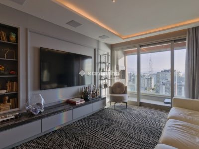 Apartamento à venda com 131m², 3 quartos, 3 suítes, 3 vagas no bairro Agronômica em Florianópolis - Foto 3
