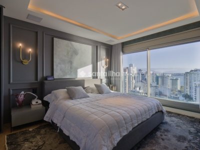 Apartamento à venda com 131m², 3 quartos, 3 suítes, 3 vagas no bairro Agronômica em Florianópolis - Foto 30