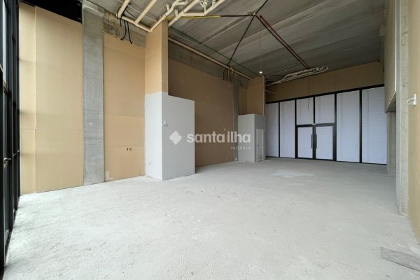 Loja para alugar com 118m², 1 vaga no bairro Campeche em Florianópolis