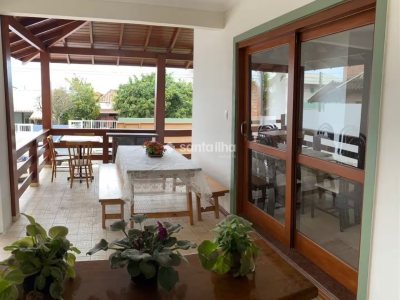 Casa à venda com 350m², 4 quartos, 3 suítes, 4 vagas no bairro Campeche em Florianópolis - Foto 23