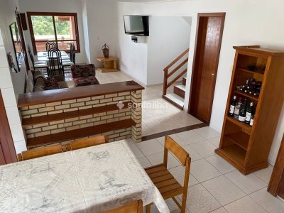 Casa à venda com 350m², 4 quartos, 3 suítes, 4 vagas no bairro Campeche em Florianópolis - Foto 6