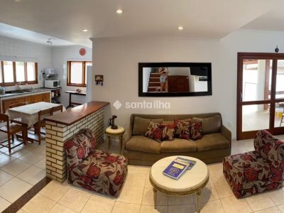 Casa à venda com 350m², 4 quartos, 3 suítes, 4 vagas no bairro Campeche em Florianópolis - Foto 4