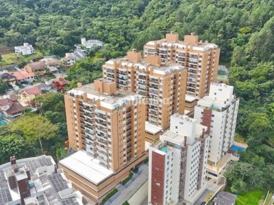 Cobertura à venda com 185m², 4 quartos, 4 suítes, 3 vagas no bairro Itacorubi em Florianópolis - Foto 55