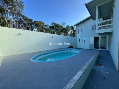 Casa à venda com 260m², 5 quartos, 2 suítes, 5 vagas no bairro Rio Tavares em Florianópolis - Foto 10