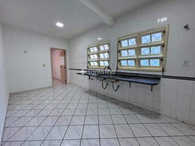 Casa à venda com 260m², 5 quartos, 2 suítes, 5 vagas no bairro Rio Tavares em Florianópolis - Foto 14