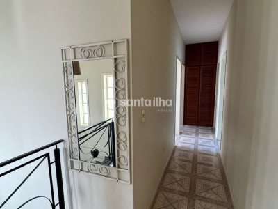 Casa à venda com 260m², 5 quartos, 2 suítes, 5 vagas no bairro Rio Tavares em Florianópolis - Foto 20