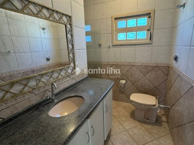 Casa à venda com 260m², 5 quartos, 2 suítes, 5 vagas no bairro Rio Tavares em Florianópolis - Foto 23