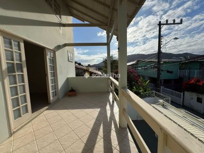 Casa à venda com 260m², 5 quartos, 2 suítes, 5 vagas no bairro Rio Tavares em Florianópolis - Foto 53