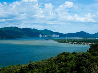 Casa para alugar com 220m², 4 quartos, 2 vagas no bairro Lagoa da Conceição em Florianópolis - Foto 15