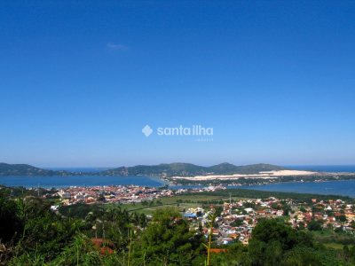 Casa para alugar com 220m², 4 quartos, 2 vagas no bairro Lagoa da Conceição em Florianópolis - Foto 16