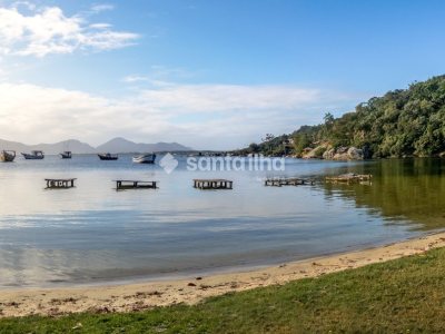 Casa para alugar com 220m², 4 quartos, 2 vagas no bairro Lagoa da Conceição em Florianópolis - Foto 17