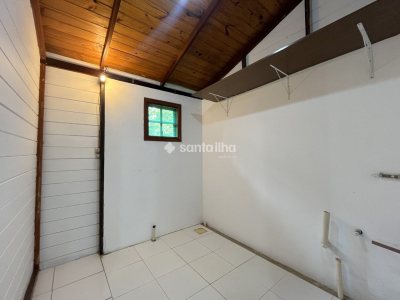 Casa para alugar com 56m², 1 quarto, 1 vaga no bairro Ribeirão da Ilha em Florianópolis - Foto 17