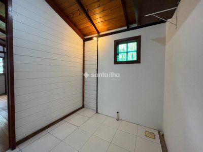 Casa para alugar com 56m², 1 quarto, 1 vaga no bairro Ribeirão da Ilha em Florianópolis - Foto 18