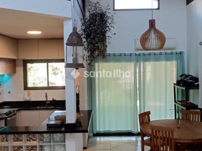 Casa à venda com 179m², 3 quartos, 1 suíte, 2 vagas no bairro Campeche em Florianópolis - Foto 5