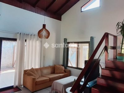 Casa à venda com 179m², 3 quartos, 1 suíte, 2 vagas no bairro Campeche em Florianópolis - Foto 11