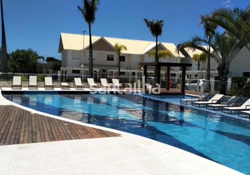 Casa em Condomínio à venda com 117m², 3 quartos, 1 suíte, 2 vagas no bairro Morro das Pedras em Florianópolis - Foto 1