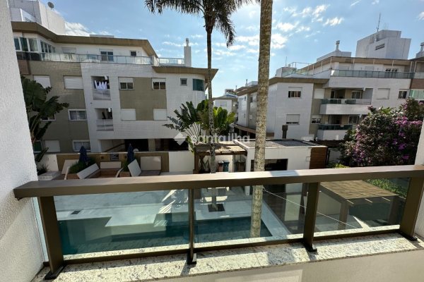 Apartamento à venda com 84m², 2 quartos, 1 suíte, 2 vagas no bairro Campeche em Florianópolis
