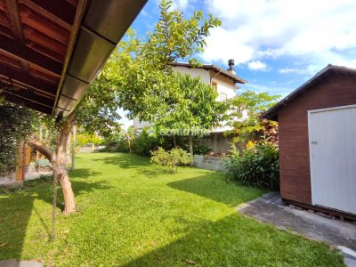 Casa à venda com 250m², 6 quartos, 3 suítes, 4 vagas no bairro Pântano do Sul em Florianópolis - Foto 38