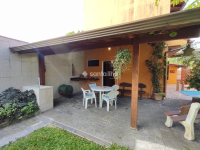 Casa à venda com 250m², 6 quartos, 3 suítes, 4 vagas no bairro Pântano do Sul em Florianópolis - Foto 43