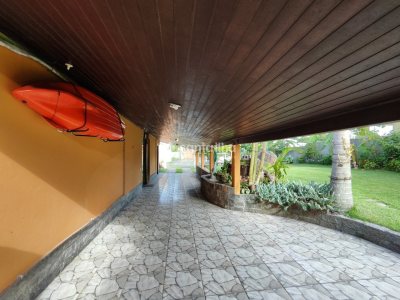 Casa à venda com 250m², 6 quartos, 3 suítes, 4 vagas no bairro Pântano do Sul em Florianópolis - Foto 42