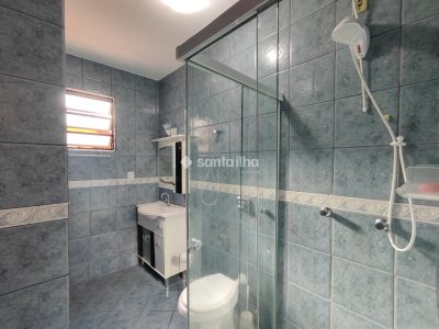 Casa à venda com 250m², 6 quartos, 3 suítes, 4 vagas no bairro Pântano do Sul em Florianópolis - Foto 17