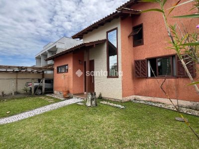 Casa à venda com 113m², 3 quartos, 1 suíte, 2 vagas no bairro Campeche em Florianópolis - Foto 2