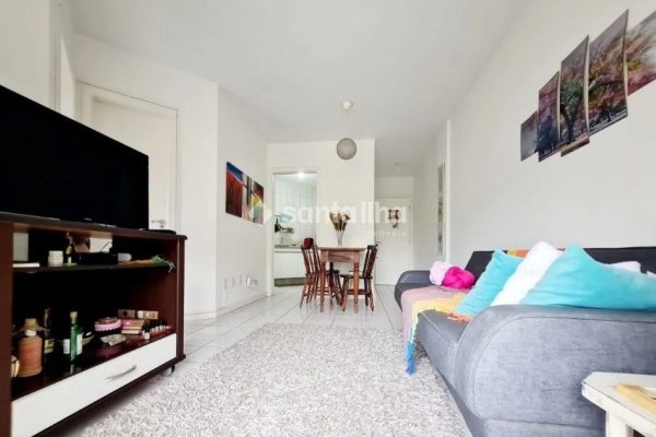 Apartamento à venda com 48m², 1 quarto, 1 vaga no bairro Saco Grande em Florianópolis