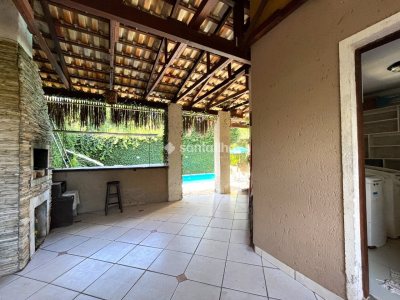 Casa para alugar ou comprar com 350m², 6 quartos, 2 suítes, 3 vagas no bairro Campeche em Florianópolis - Foto 18