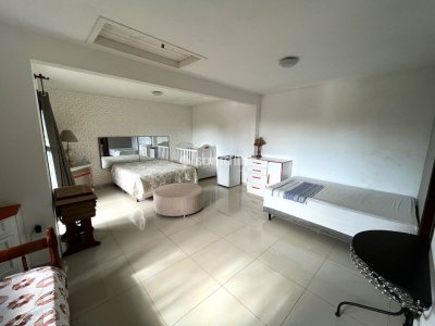 Casa para alugar ou comprar com 350m², 6 quartos, 2 suítes, 3 vagas no bairro Campeche em Florianópolis - Foto 14