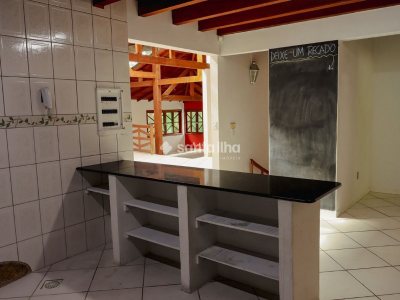 Casa à venda com 396m², 4 quartos, 4 suítes, 4 vagas no bairro Rio Tavares em Florianópolis - Foto 6