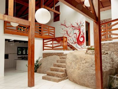 Casa à venda com 396m², 4 quartos, 4 suítes, 4 vagas no bairro Rio Tavares em Florianópolis - Foto 10