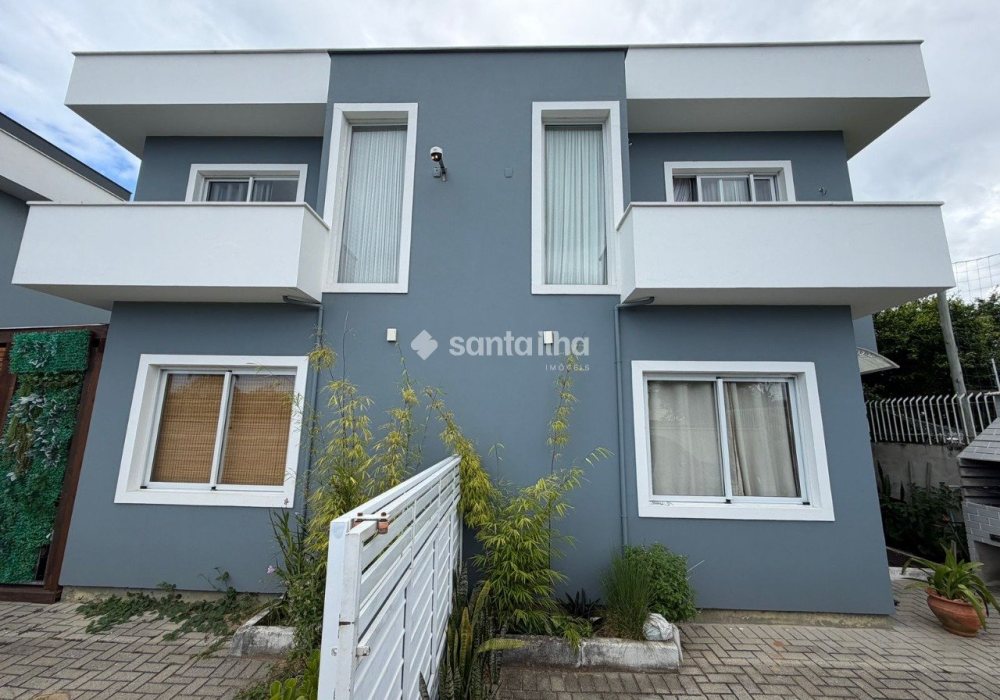 Casa à venda com 82m², 2 quartos, 1 vaga no bairro Campeche em Florianópolis - Foto 1