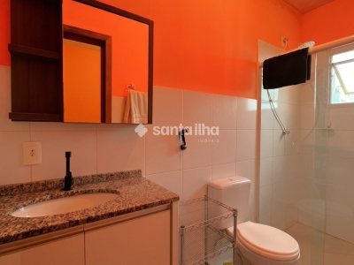 Casa para alugar com 85m², 2 quartos, 1 vaga no bairro Campeche em Florianópolis - Foto 13