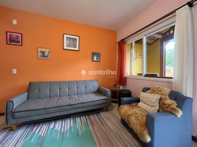 Casa para alugar com 85m², 2 quartos, 1 vaga no bairro Campeche em Florianópolis - Foto 4