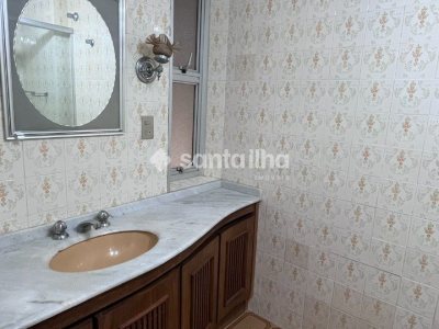 Apartamento à venda com 106m², 3 quartos, 1 suíte, 2 vagas no bairro Centro em Florianópolis - Foto 19