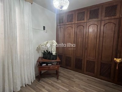 Apartamento à venda com 106m², 3 quartos, 1 suíte, 2 vagas no bairro Centro em Florianópolis - Foto 23