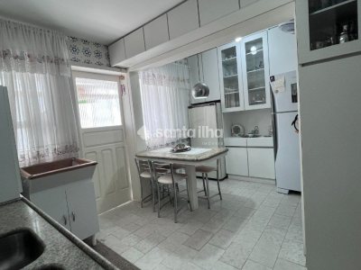 Apartamento à venda com 106m², 3 quartos, 1 suíte, 2 vagas no bairro Centro em Florianópolis - Foto 12