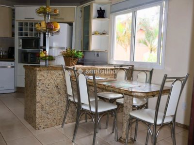 Casa à venda com 390m², 5 quartos, 4 suítes, 2 vagas no bairro Pântano do Sul em Florianópolis - Foto 13