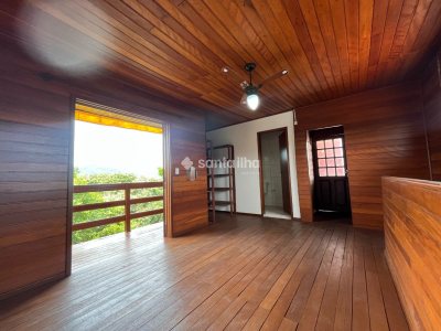 Casa para alugar com 85m², 3 quartos, 2 suítes, 2 vagas no bairro Rio Tavares em Florianópolis - Foto 8