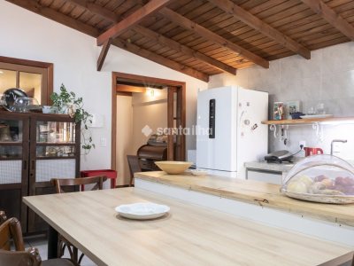 Casa à venda com 189m², 3 quartos, 1 suíte, 1 vaga no bairro Campeche em Florianópolis - Foto 5
