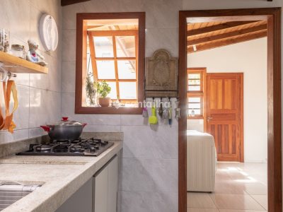 Casa à venda com 189m², 3 quartos, 1 suíte, 1 vaga no bairro Campeche em Florianópolis - Foto 12