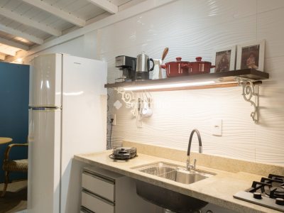 Casa à venda com 189m², 3 quartos, 1 suíte, 1 vaga no bairro Campeche em Florianópolis - Foto 34