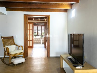 Casa à venda com 189m², 3 quartos, 1 suíte, 1 vaga no bairro Campeche em Florianópolis - Foto 35
