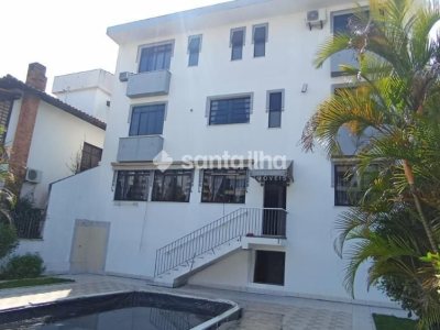 Casa à venda com 395m², 5 quartos, 4 suítes, 4 vagas no bairro Agronômica em Florianópolis - Foto 14