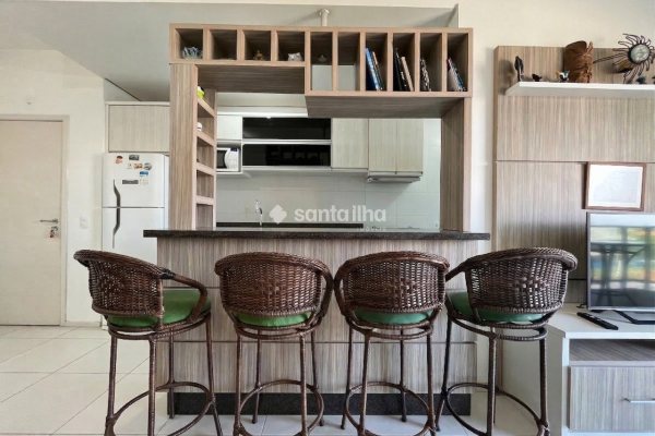 Apartamento para alugar com 80m², 3 quartos, 1 suíte, 2 vagas no bairro Rio Tavares em Florianópolis