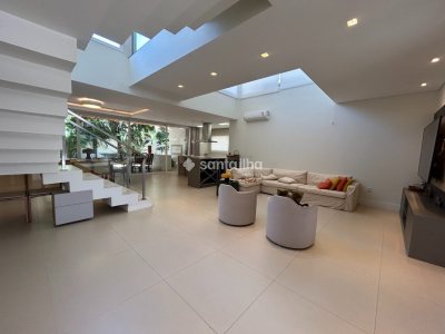 Casa em Condomínio para alugar ou comprar com 417m², 5 quartos, 4 suítes, 2 vagas no bairro Rio Tavares em Florianópolis - Foto 10