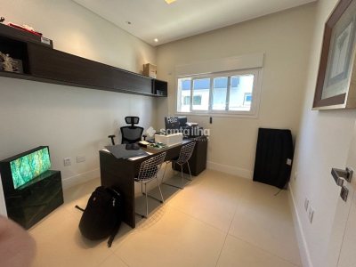 Casa em Condomínio para alugar ou comprar com 417m², 5 quartos, 4 suítes, 2 vagas no bairro Rio Tavares em Florianópolis - Foto 12