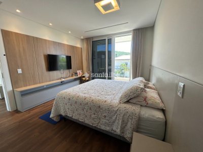 Casa em Condomínio para alugar ou comprar com 417m², 5 quartos, 4 suítes, 2 vagas no bairro Rio Tavares em Florianópolis - Foto 31