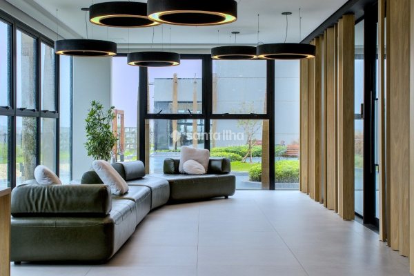 Sala/Conjunto à venda com 27m², 1 vaga no bairro Campeche em Florianópolis